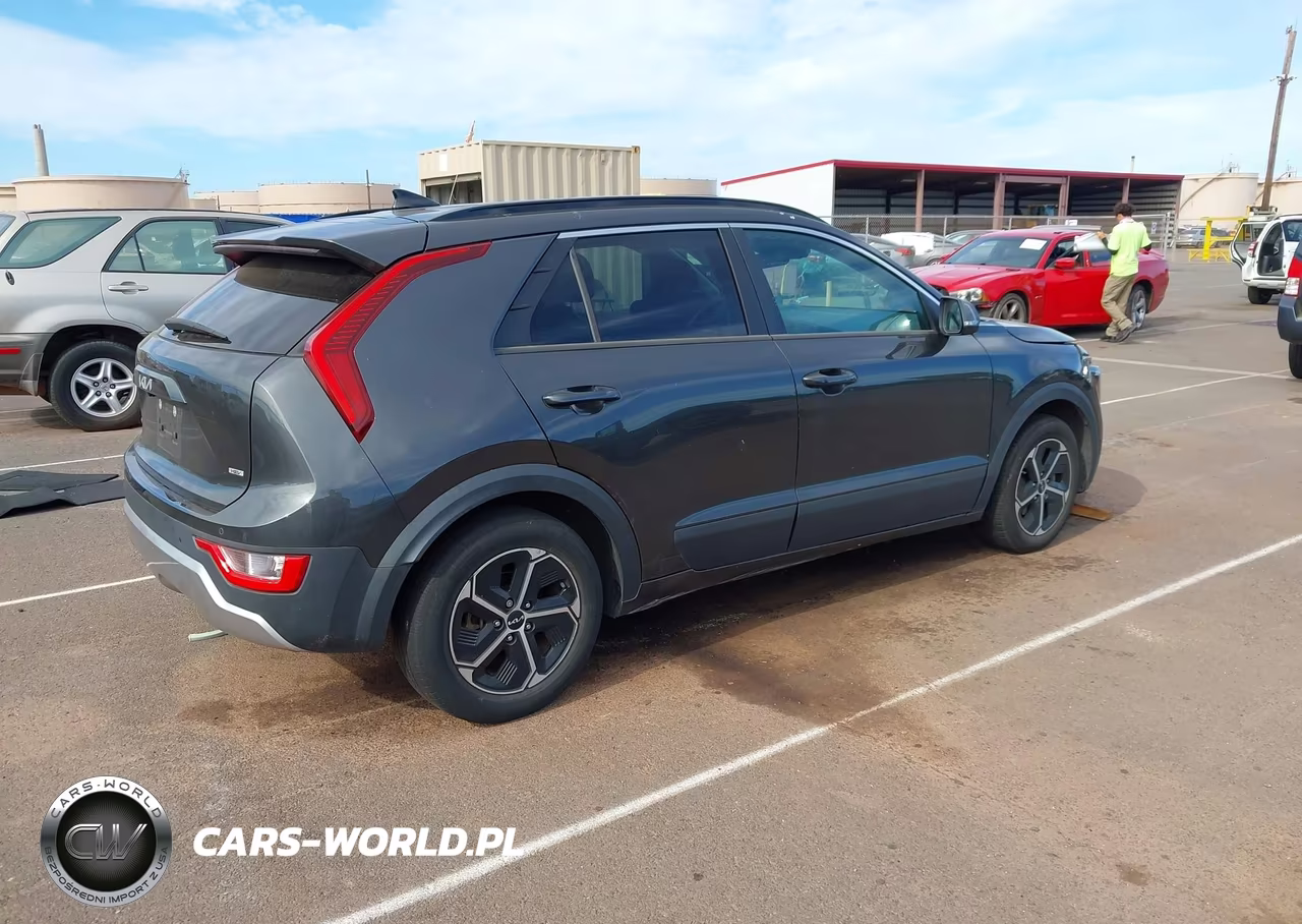 2023 Kia Niro Ex VIN:KNDCR3LE2P5039536 - 4