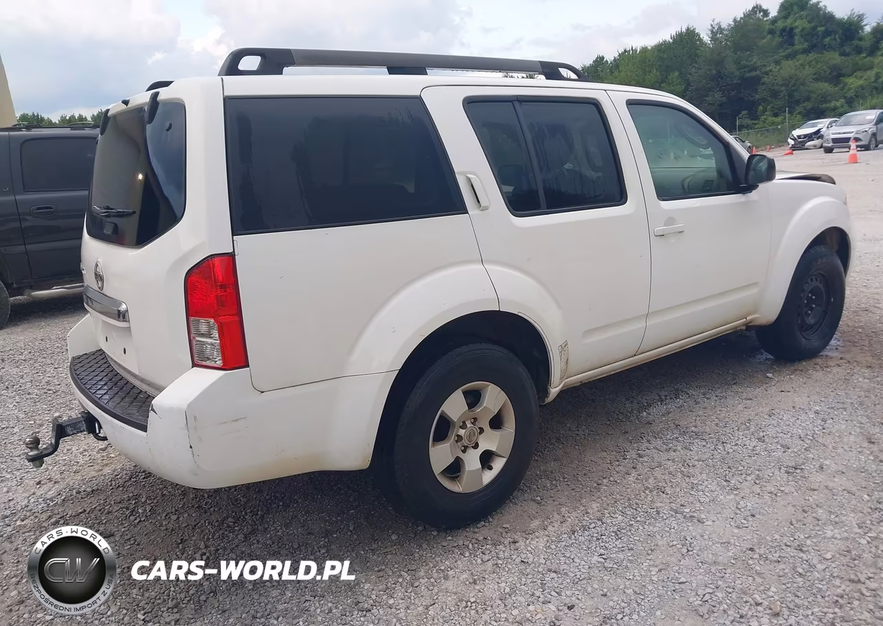 2011 Nissan Pathfinder S VIN:5N1AR1NN3BC615661 - 4