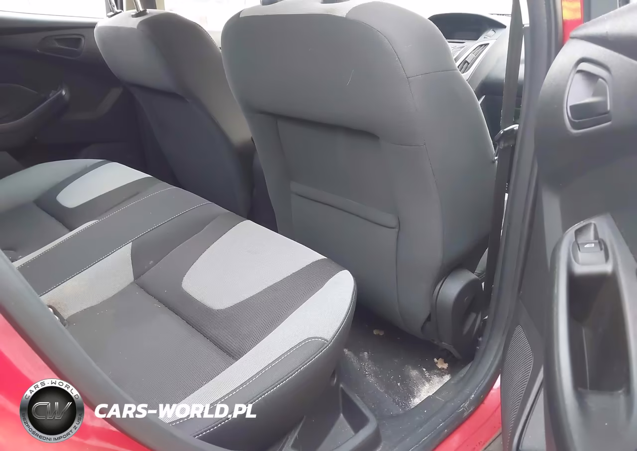 2012 Ford Focus Se VIN:1FAHP3F25CL152941 - 8