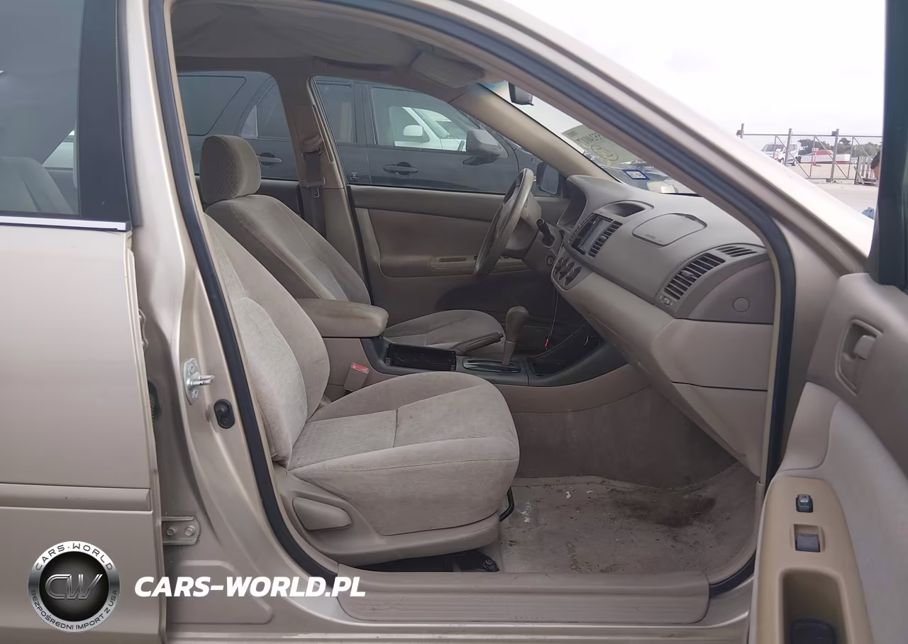 2003 Toyota Camry Le VIN:4T1BE32K53U223508 - 5