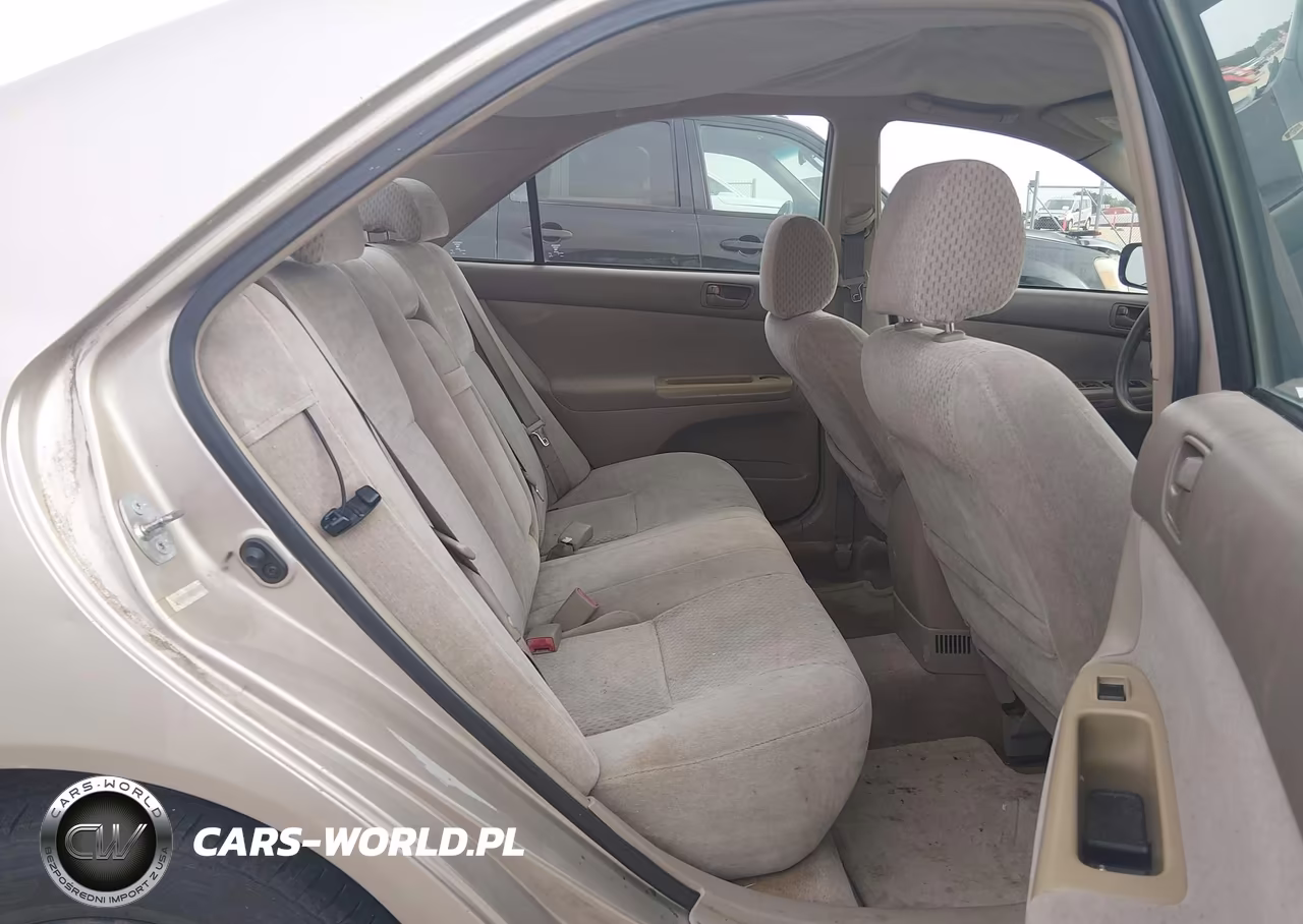 2003 Toyota Camry Le VIN:4T1BE32K53U223508 - 8