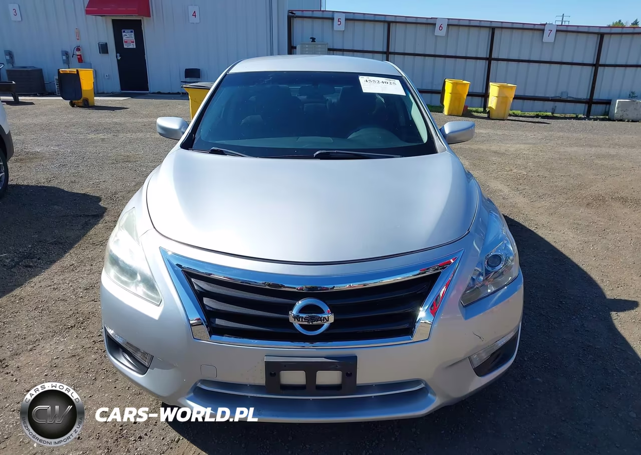 2014 Nissan Altima 2.5 S VIN:1N4AL3AP1EN371242 - 12