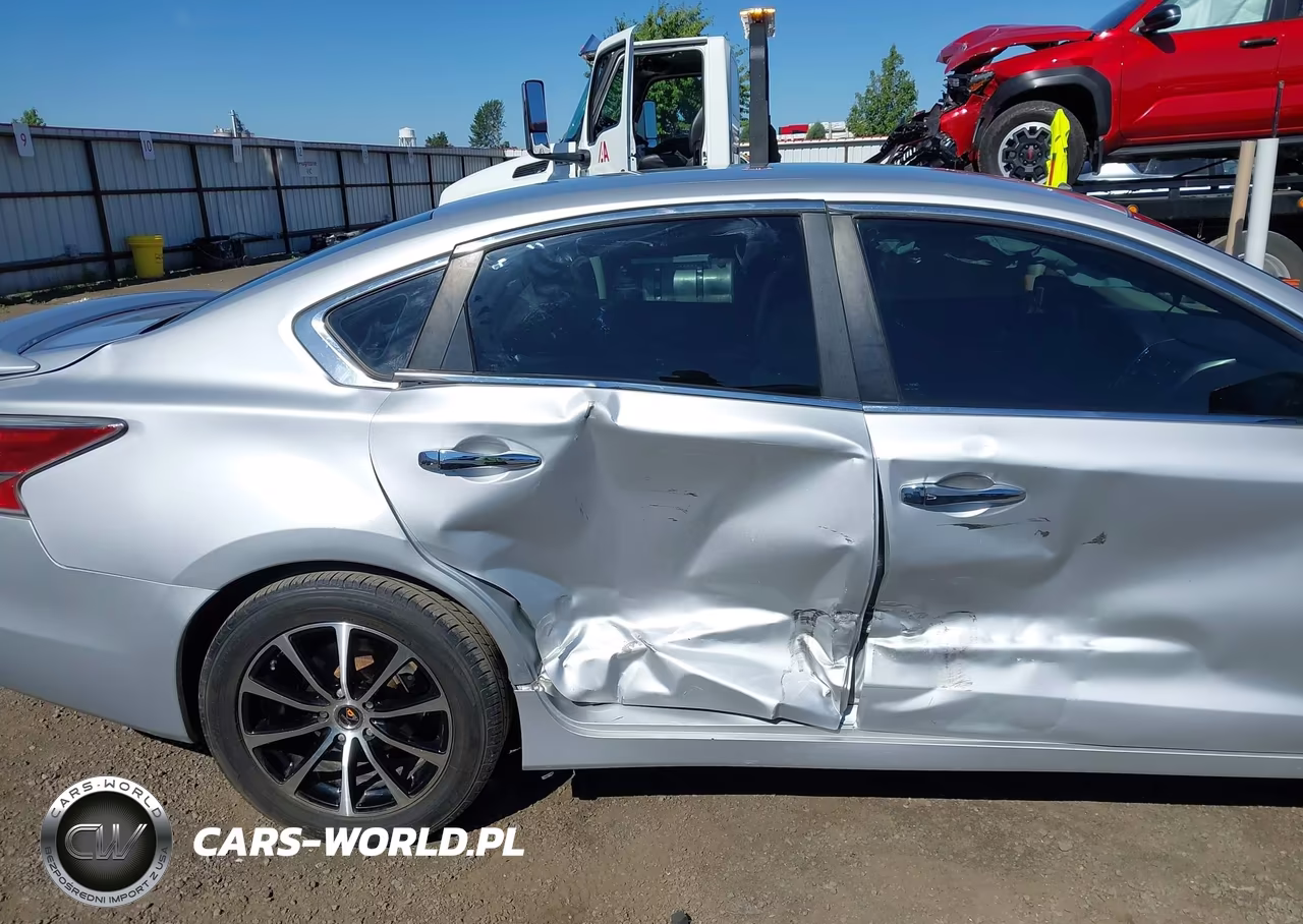 2014 Nissan Altima 2.5 S VIN:1N4AL3AP1EN371242 - 6