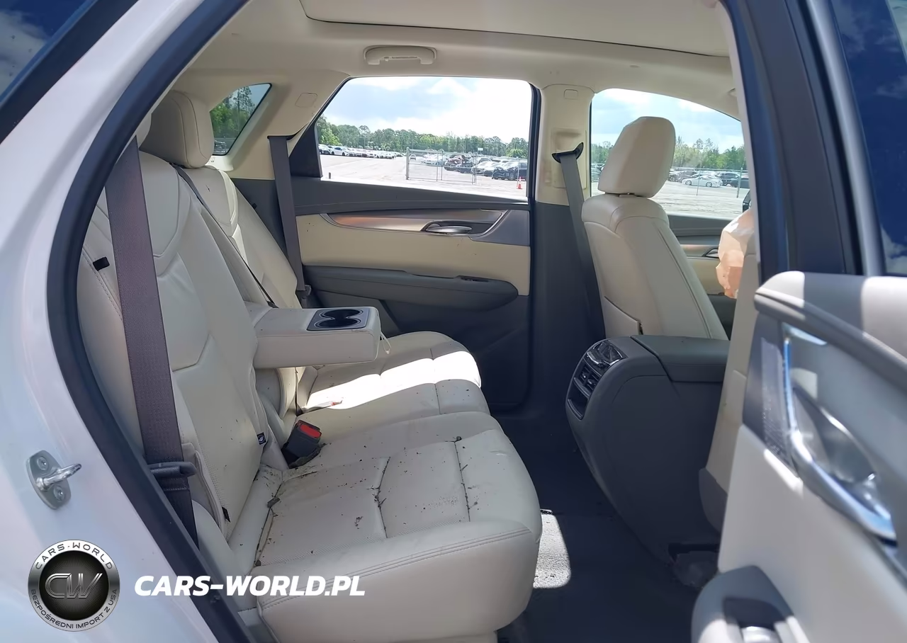 2024 Cadillac Xt5 Fwd Premium Luxury VIN:1GYKNCR45RZ742608 - 8