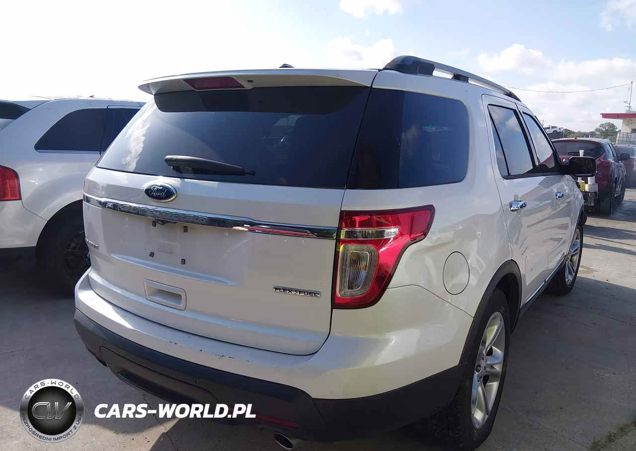 2014 Ford Explorer Limited VIN:1FM5K7F82EGA54111 - 4
