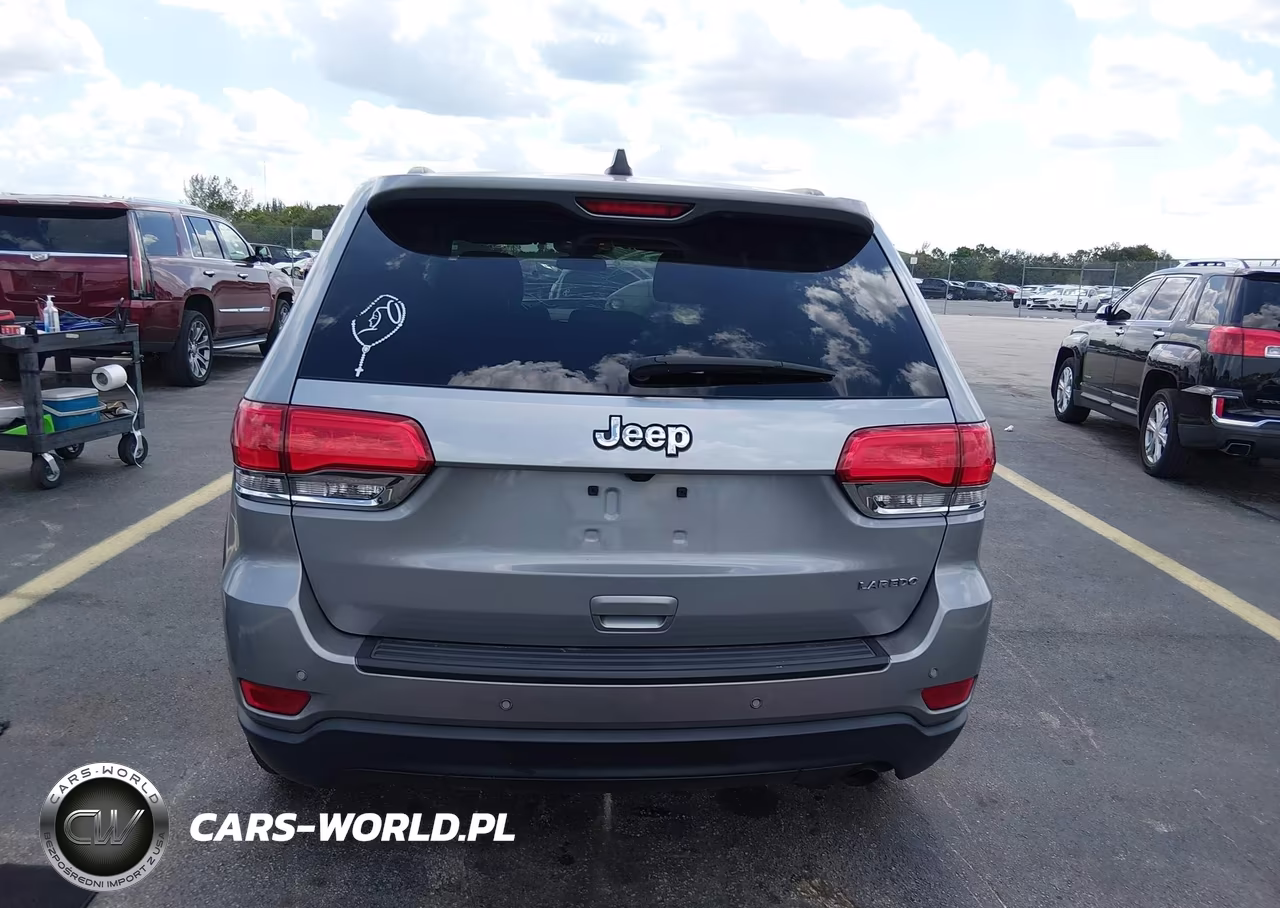 2019 Jeep Grand Cherokee Laredo 4X2 VIN:1C4RJEAG6KC662258 - 17