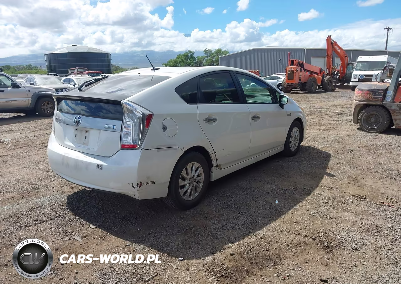 2012 Toyota Prius Plug-In VIN:JTDKN3DP9C3028966 - 4
