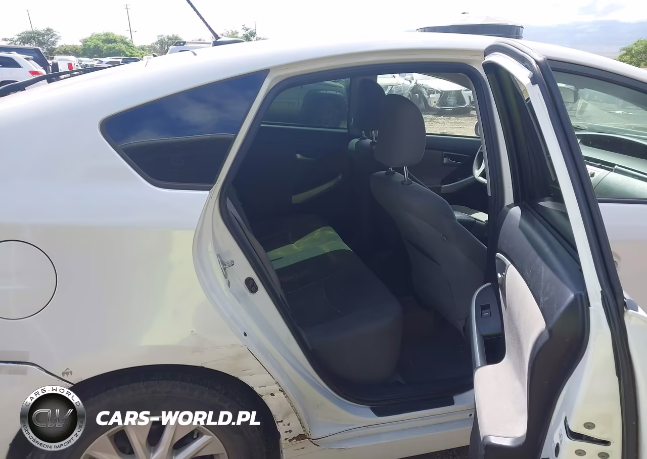 2012 Toyota Prius Plug-In VIN:JTDKN3DP9C3028966 - 8