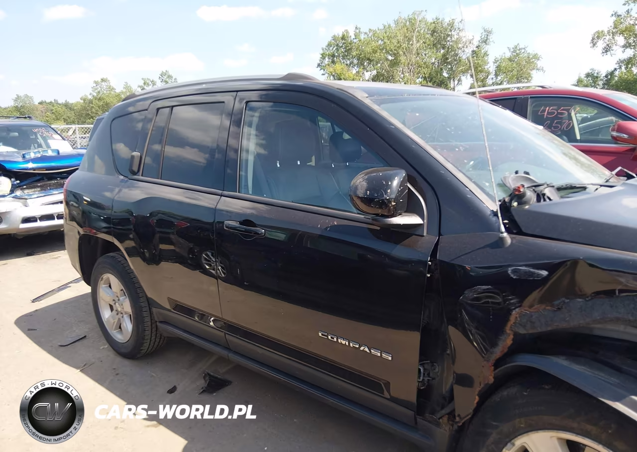 2016 Jeep Compass Latitude VIN:1C4NJCEAXGD792604 - 13