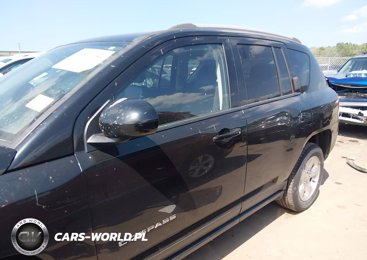 2016 Jeep Compass Latitude VIN:1C4NJCEAXGD792604 - 14