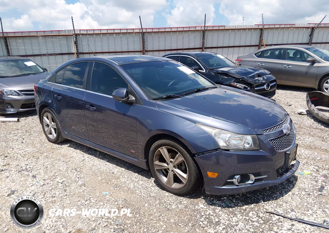 2014 Chevrolet Cruze 2Lt Auto – zdjęcie 1 z 11