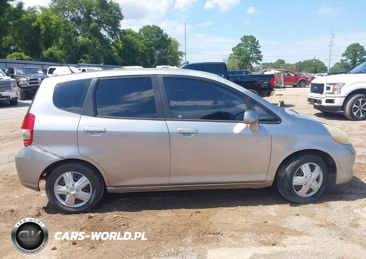 2008 Honda Fit VIN:JHMGD38408S001532 - 14