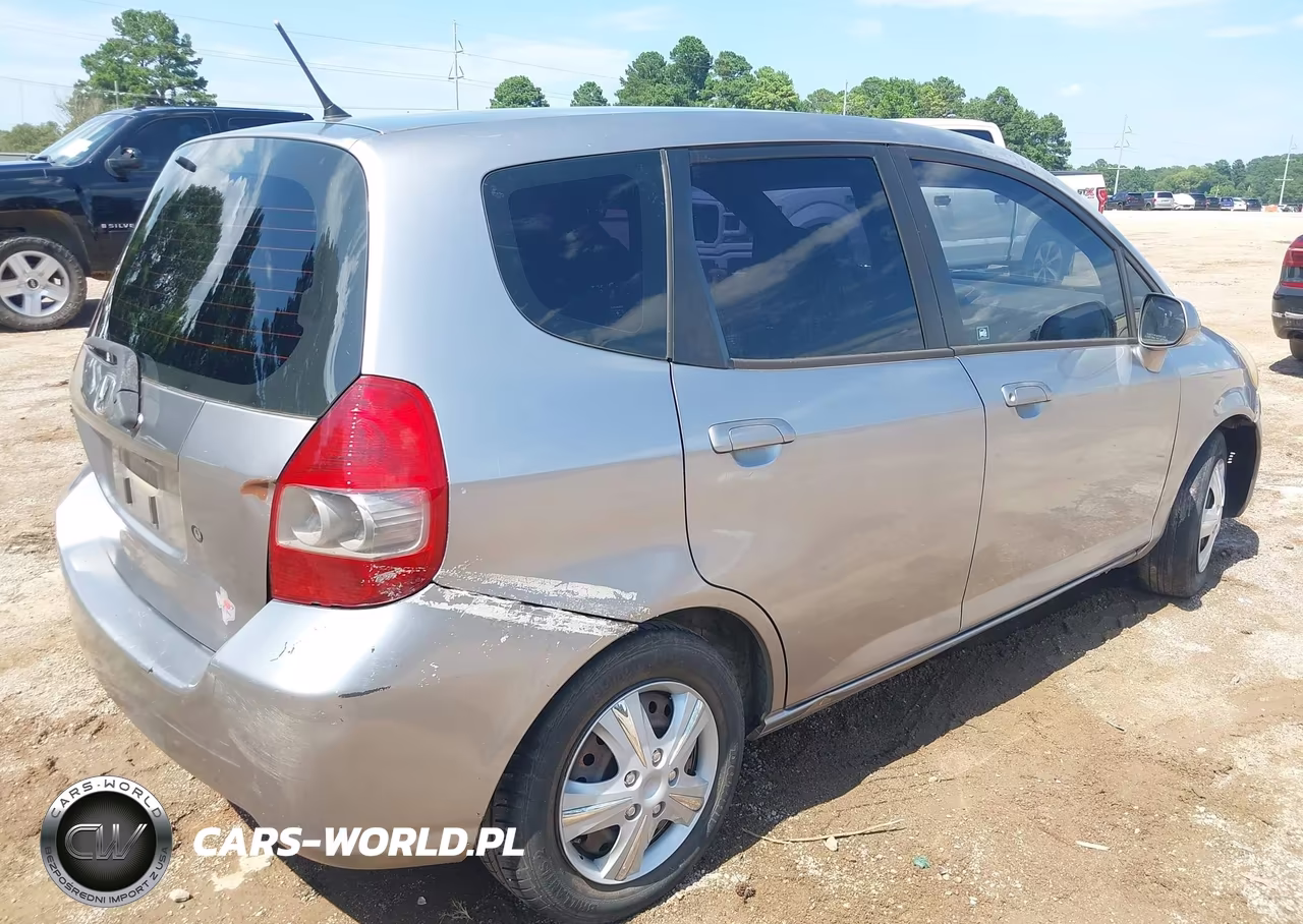 2008 Honda Fit VIN:JHMGD38408S001532 - 4