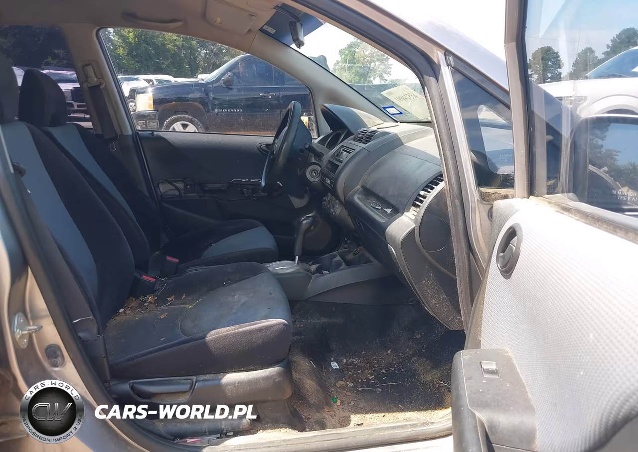 2008 Honda Fit VIN:JHMGD38408S001532 - 5