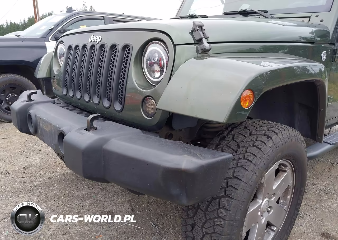 2007 Jeep Wrangler Unlimited Sahara VIN:1J8GA59197L189401 - 6