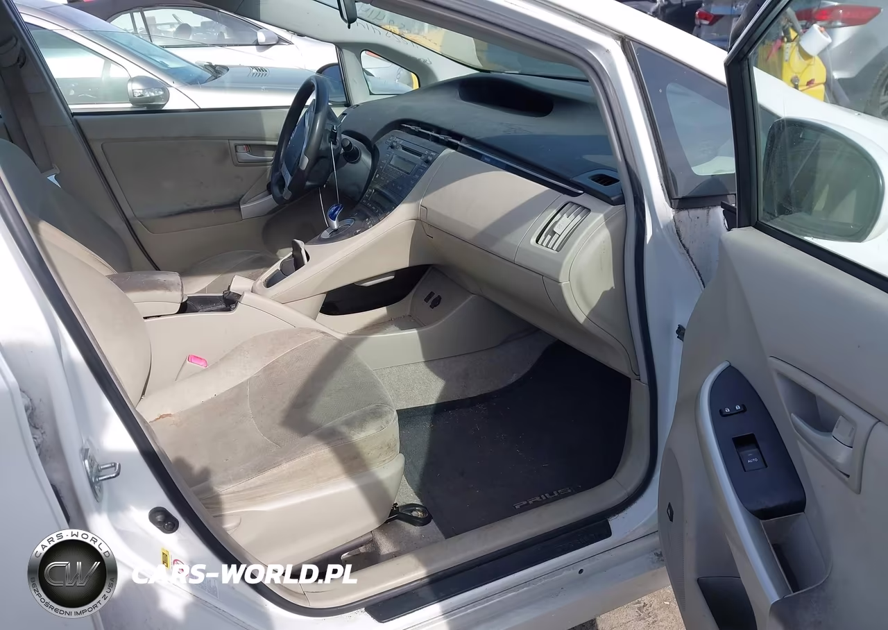 2010 Toyota Prius Iii VIN:JTDKN3DU8A1028617 - 5