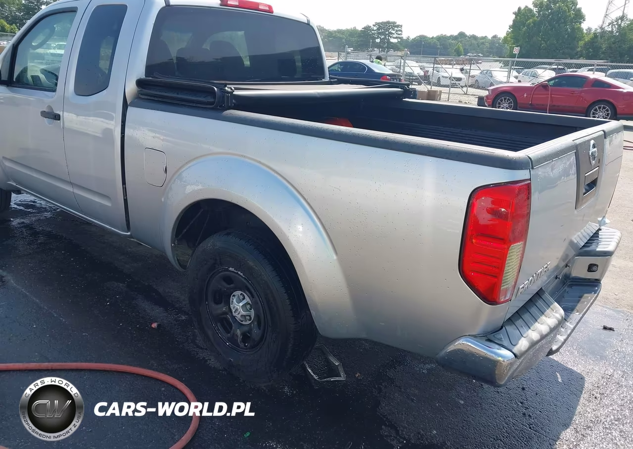2010 Nissan Frontier Xe VIN:1N6BD0CT2AC436350 - 3