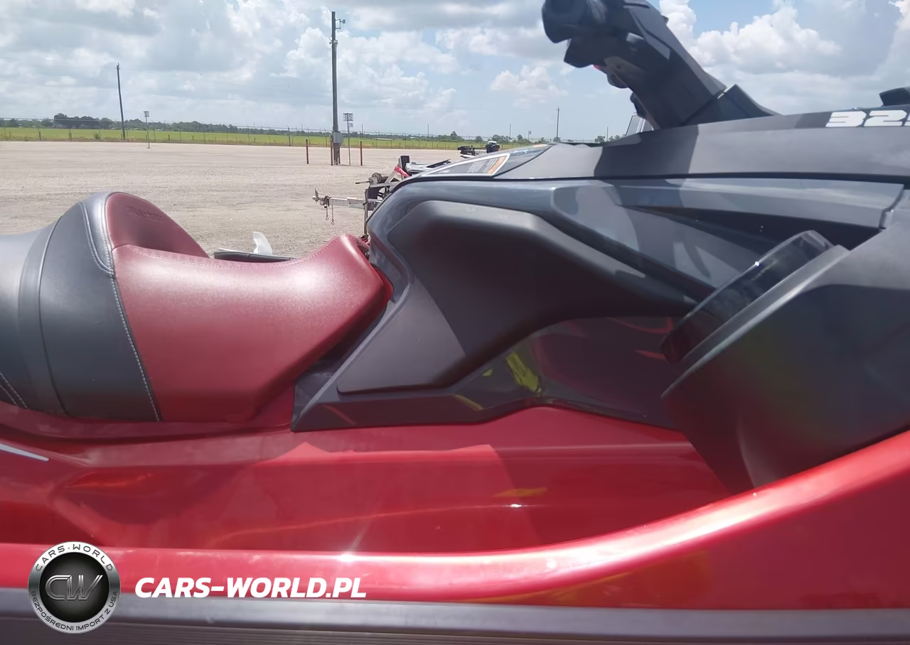 2024 Seadoo Rxt-X 300 VIN:YDV14966I324 - 5