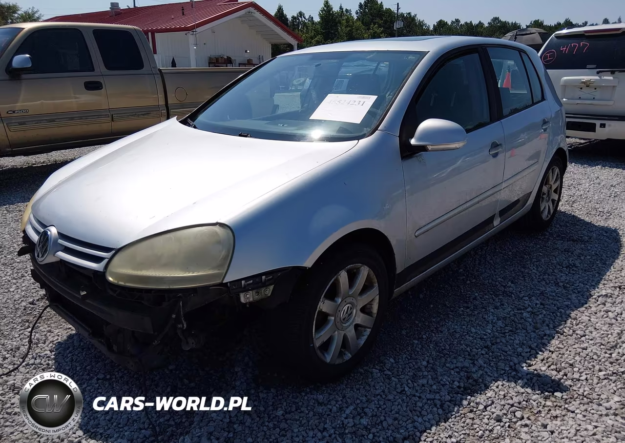 2006 Volkswagen Rabbit 4-Door VIN:WVWDR71K86W200811 - 2
