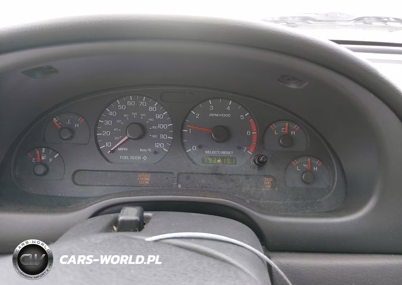 2004 Ford Mustang VIN:1FAFP40424F131973 - 7