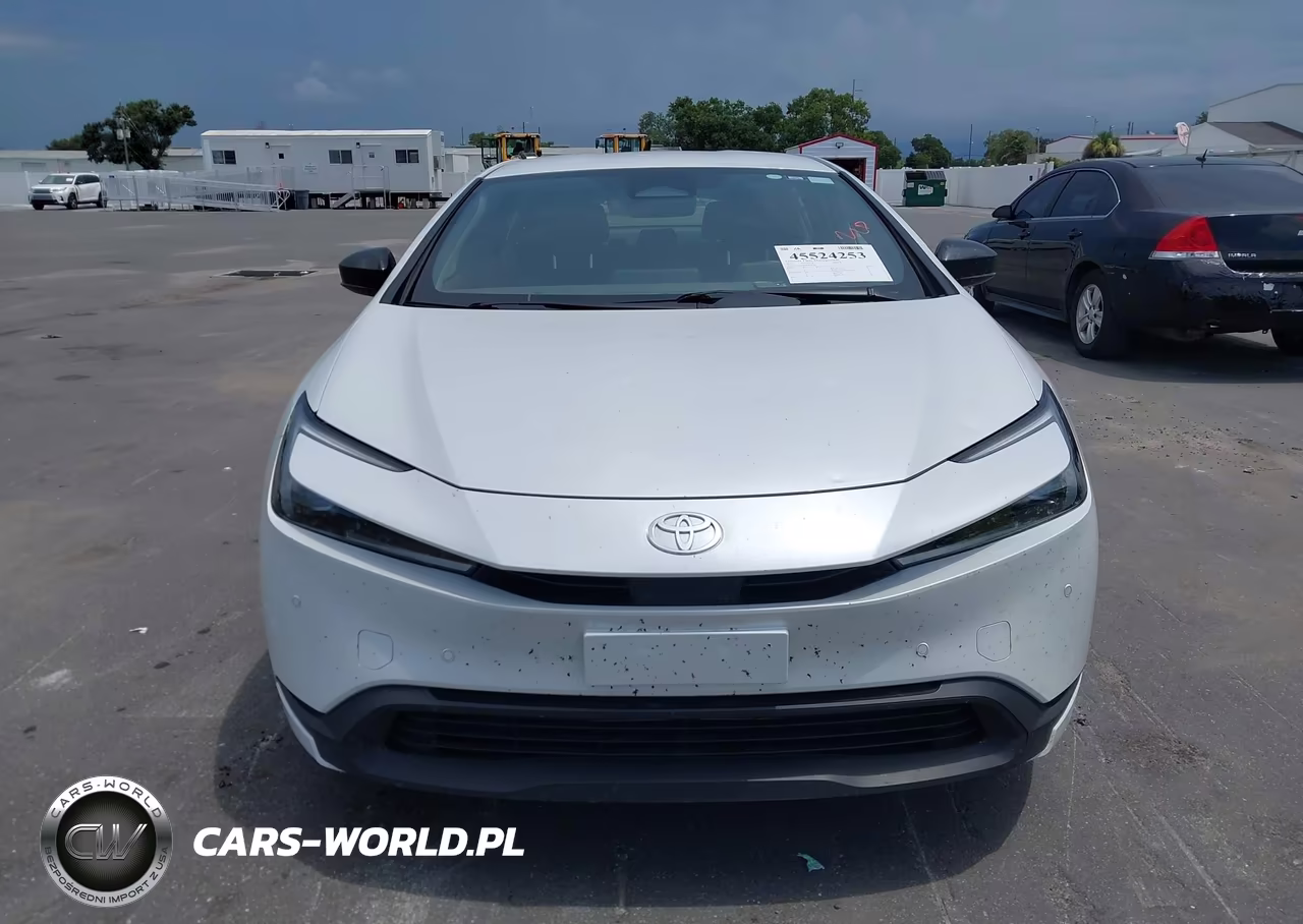 2023 Toyota Prius Le VIN:JTDACAAU5P3010034 - 13
