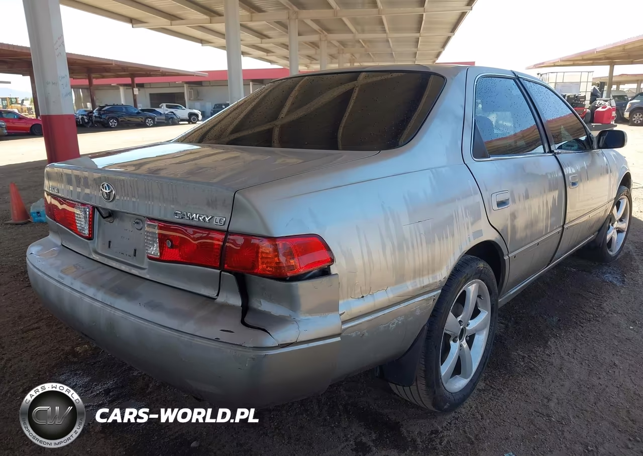 2000 Toyota Camry Le VIN:JT2BG22K4Y0471605 - 4