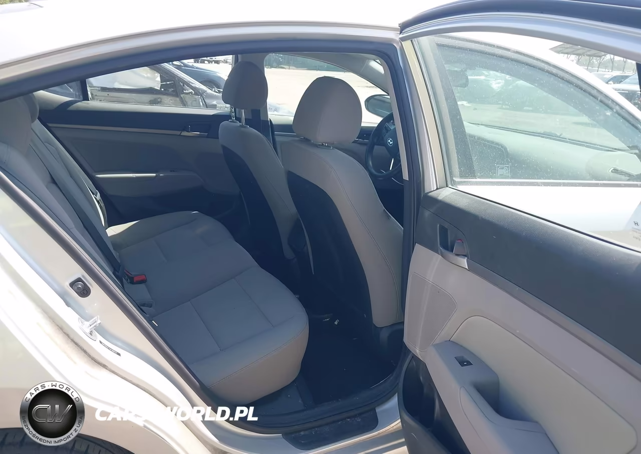 2018 Hyundai Elantra Sel VIN:5NPD84LF4JH360121 - 8