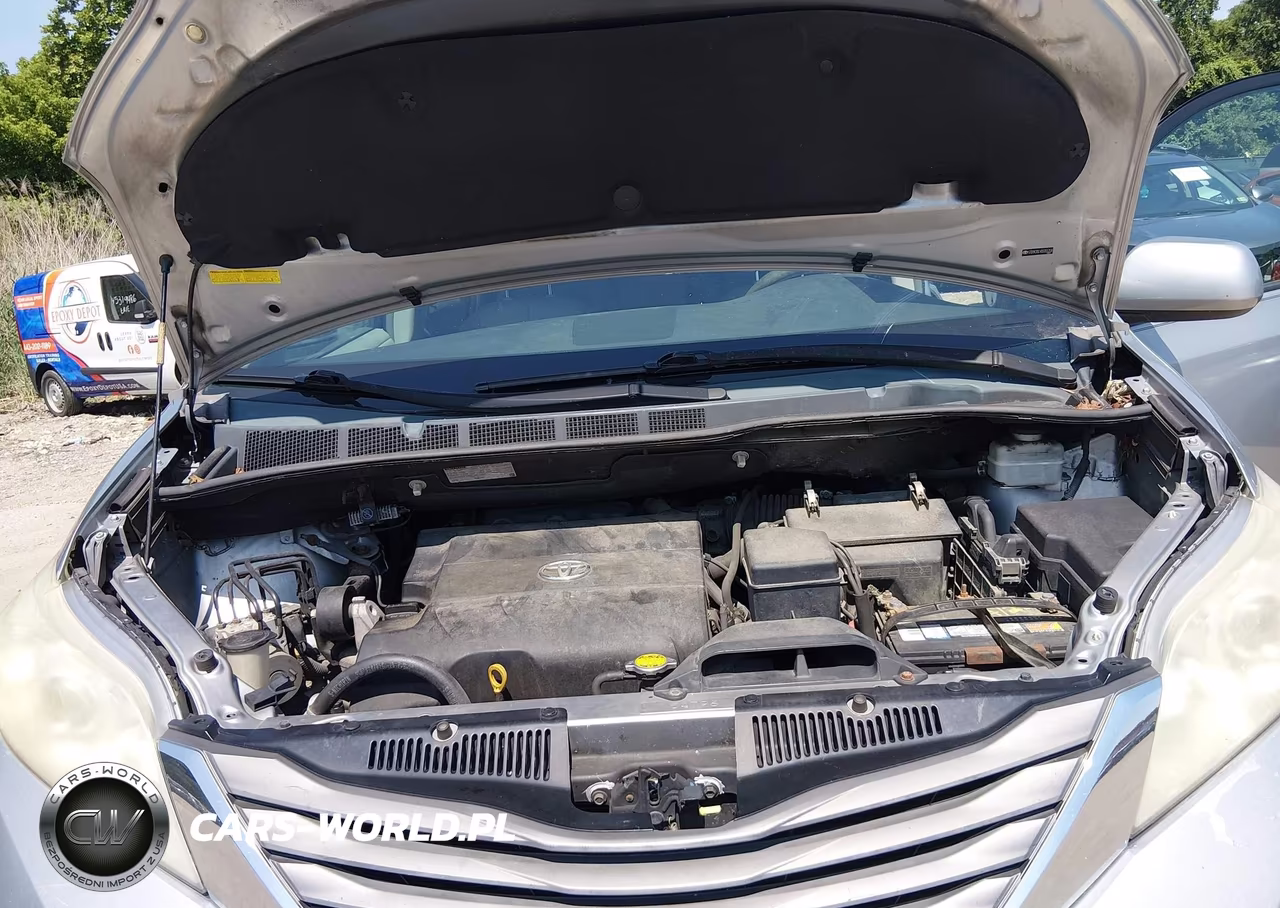 2011 Toyota Sienna Xle V6 VIN:5TDYK3DC4BS055358 - 10
