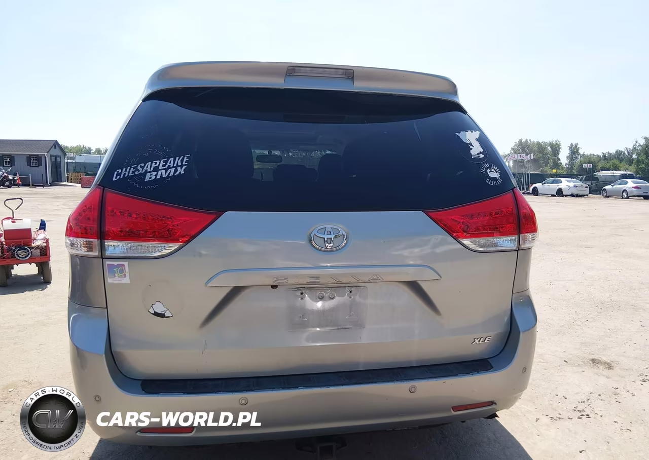 2011 Toyota Sienna Xle V6 VIN:5TDYK3DC4BS055358 - 16