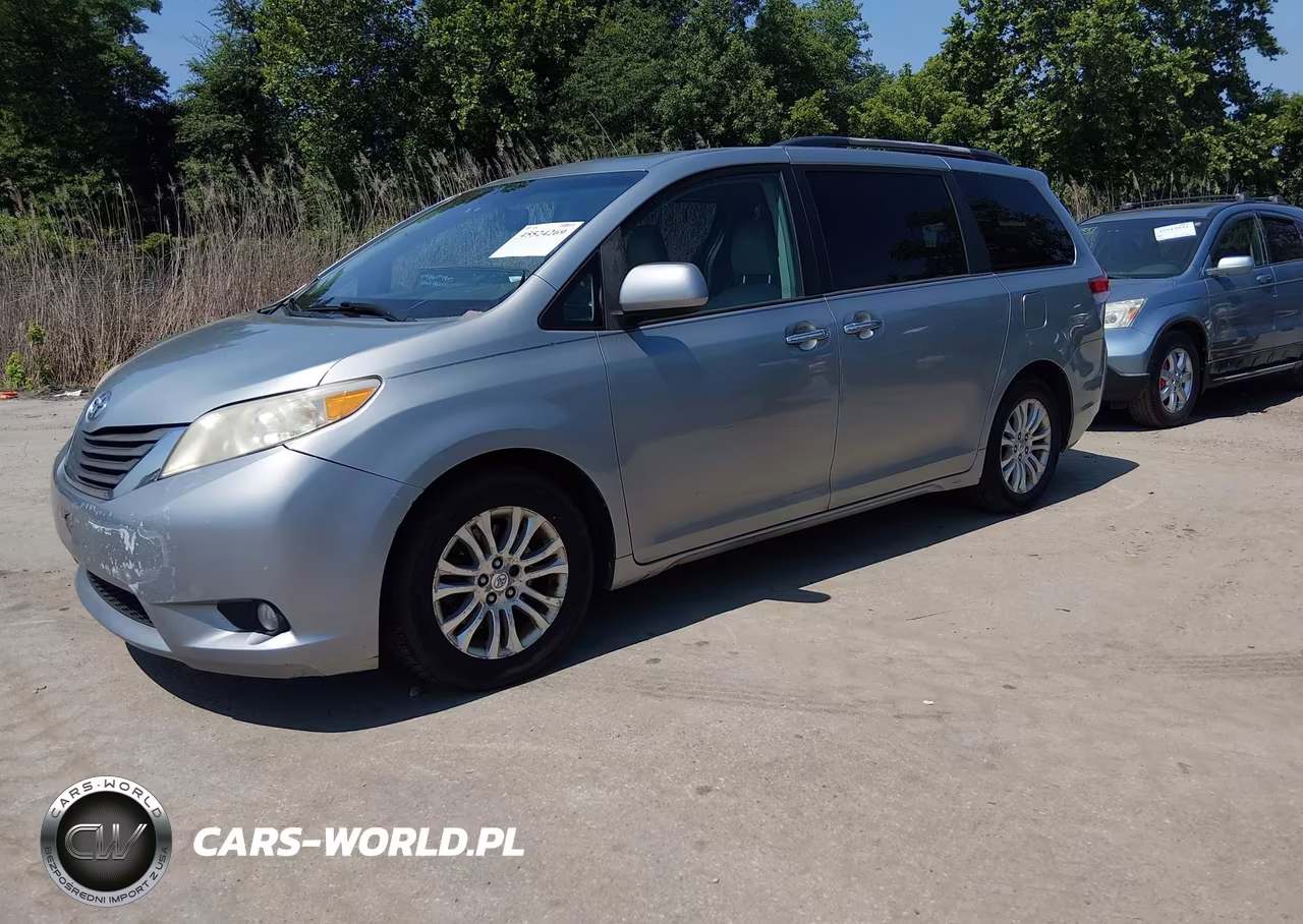 2011 Toyota Sienna Xle V6 VIN:5TDYK3DC4BS055358 - 2