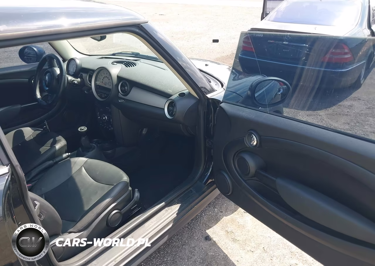 2013 Mini Hardtop Cooper VIN:WMWSU3C50DT372462 - 5