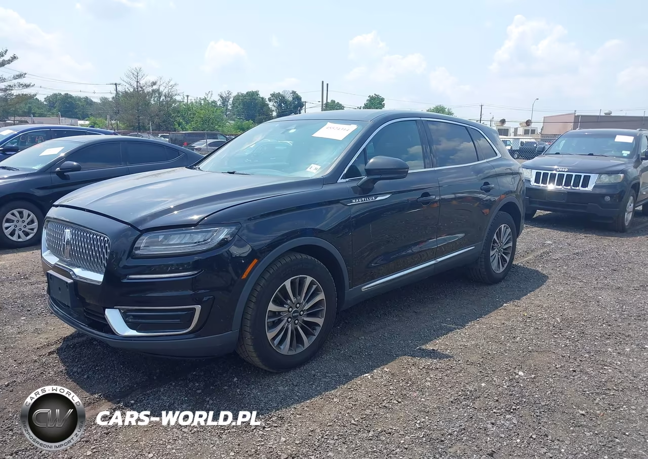 2020 Lincoln Nautilus Standard VIN:2LMPJ8J98LBL31113 - 2