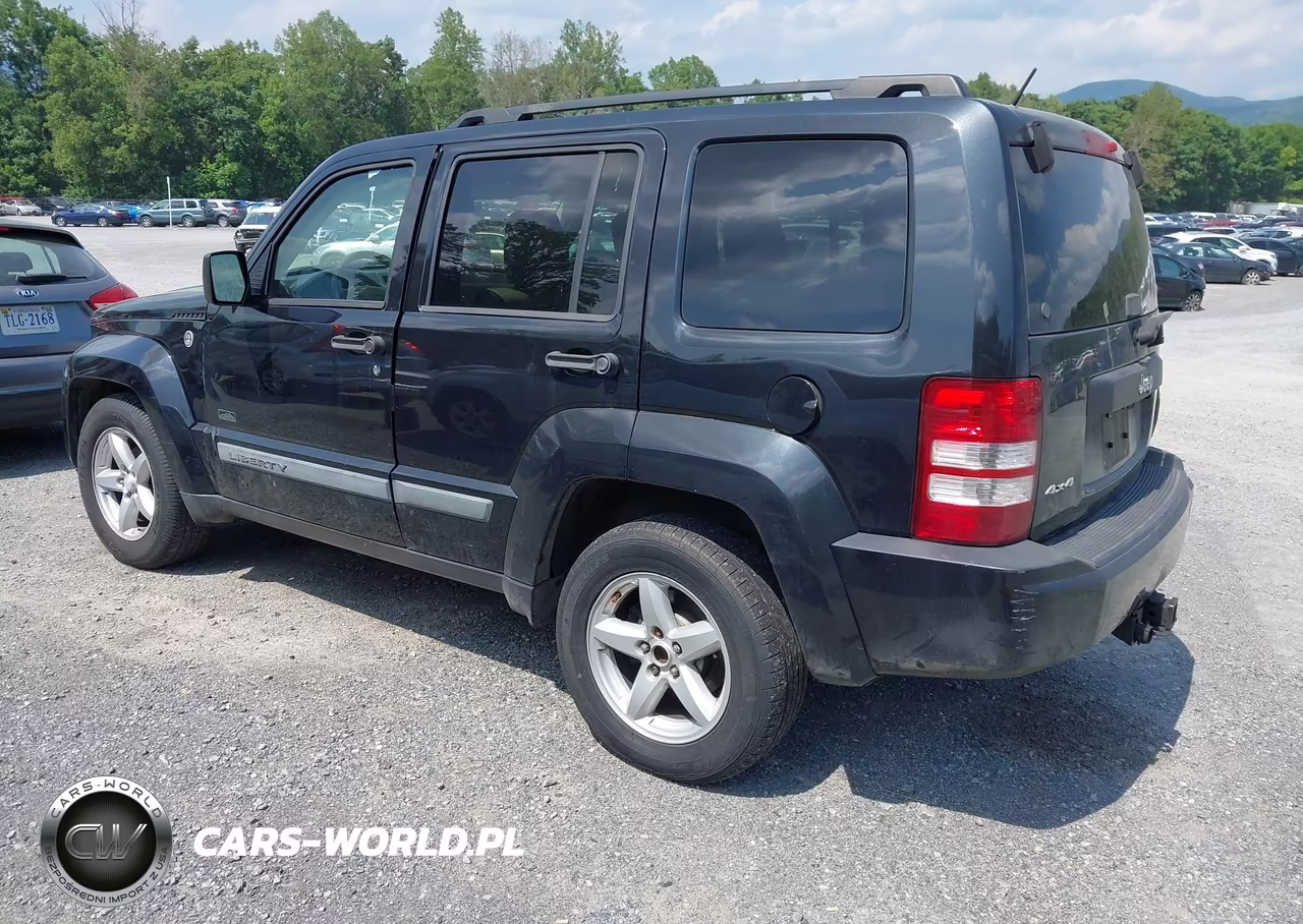 2009 Jeep Liberty Sport VIN:1J8GN28K19W553423 - 3