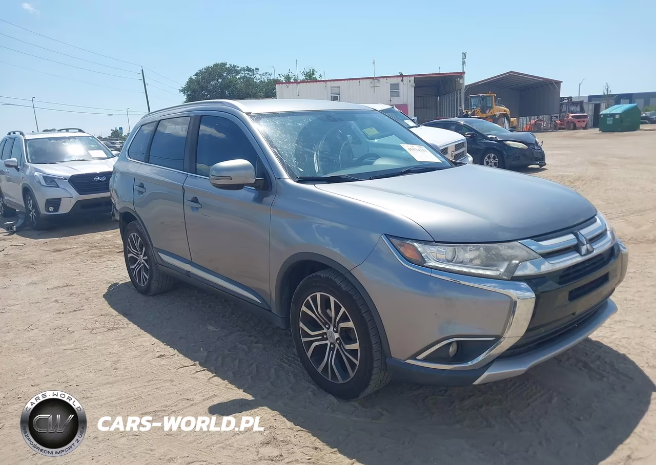 2018 Mitsubishi Outlander Sel – zdjęcie 1 z 17