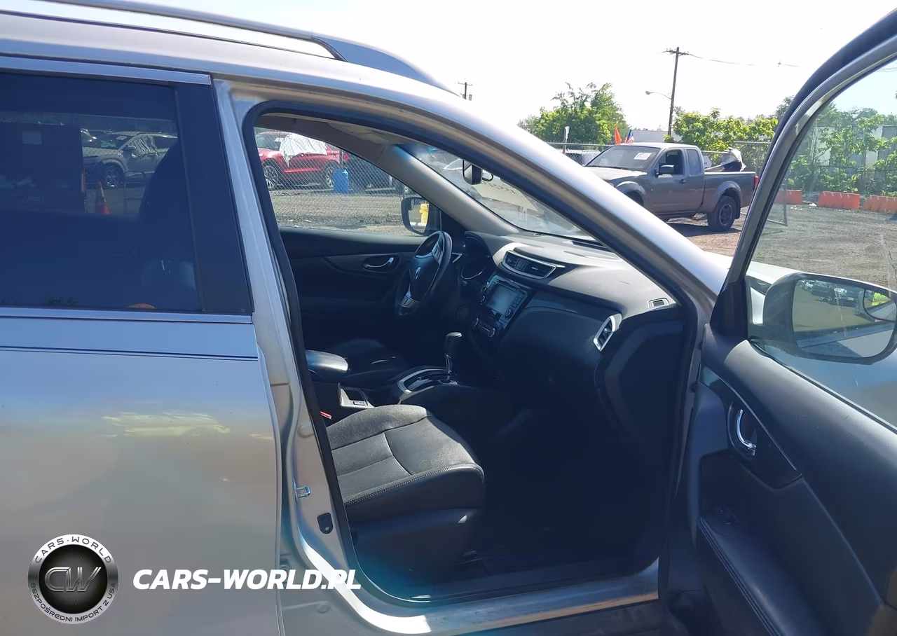 2015 Nissan Rogue Sl VIN:5N1AT2MV1FC820295 - 5