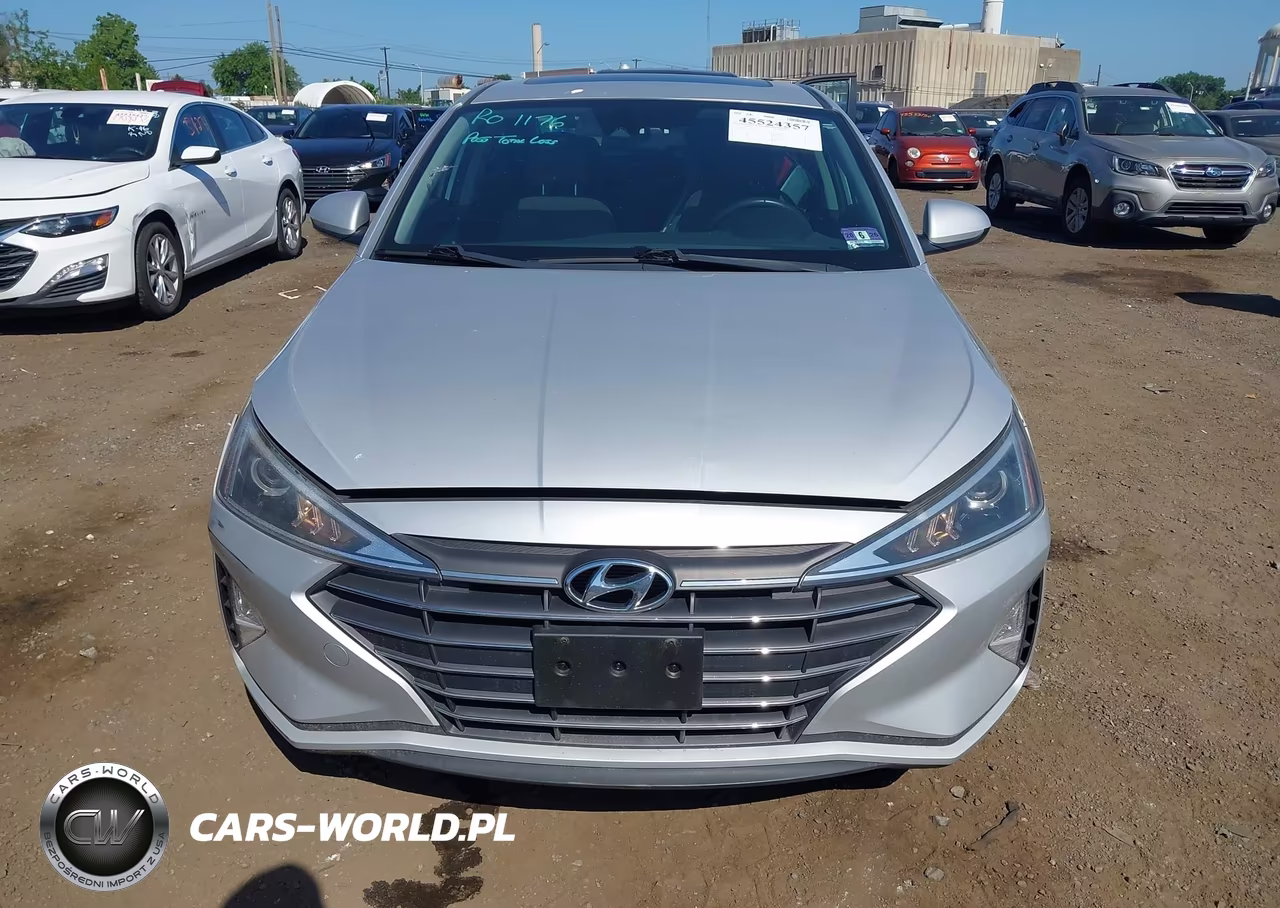 2019 Hyundai Elantra Value Edition VIN:KMHD84LF2KU886234 - 12