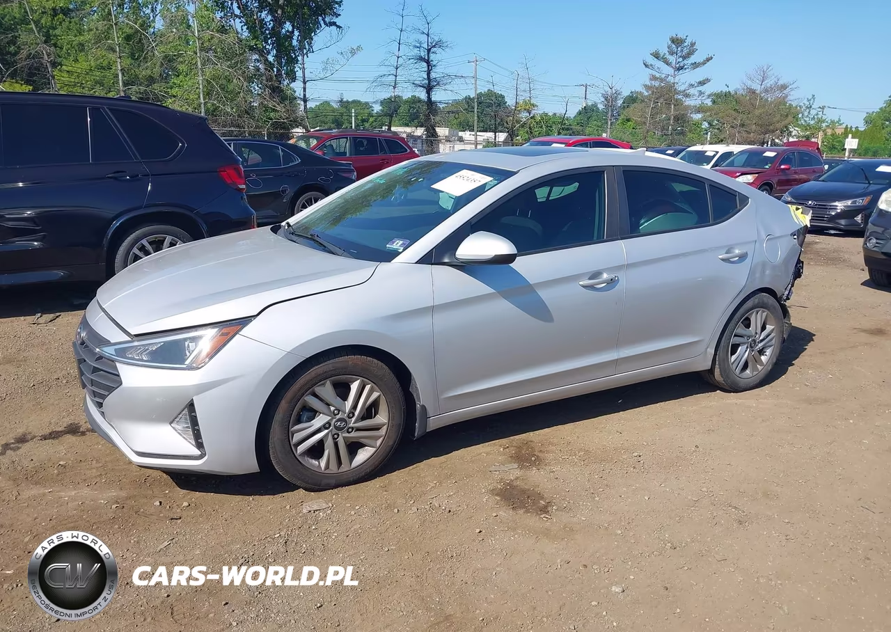 2019 Hyundai Elantra Value Edition VIN:KMHD84LF2KU886234 - 2