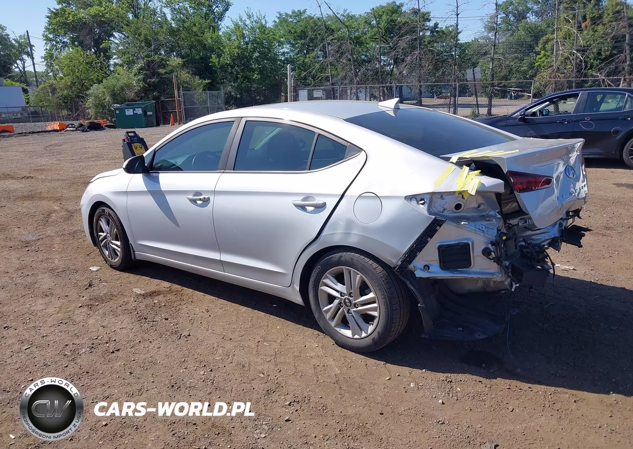 2019 Hyundai Elantra Value Edition VIN:KMHD84LF2KU886234 - 3