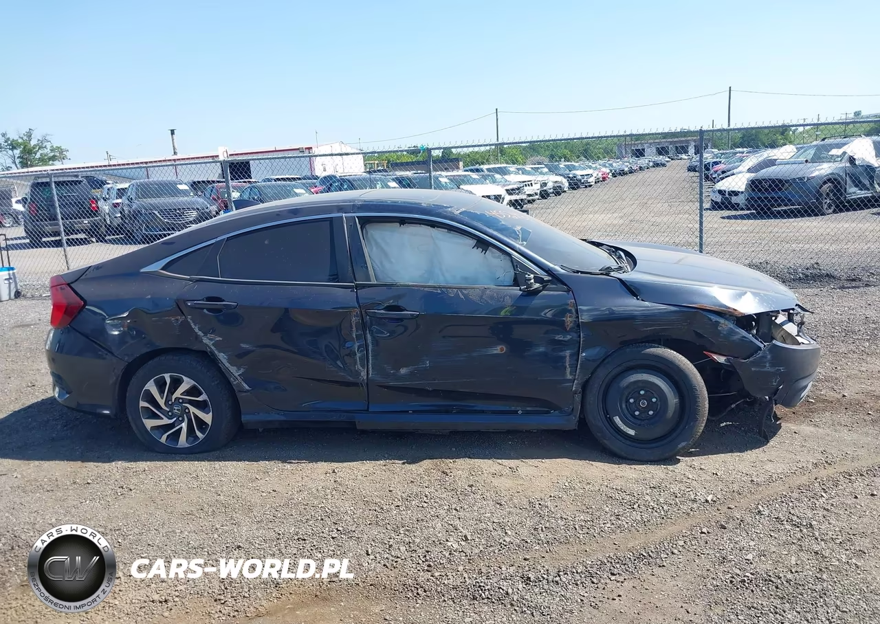 2018 Honda Civic Ex VIN:2HGFC2F77JH589385 - 13