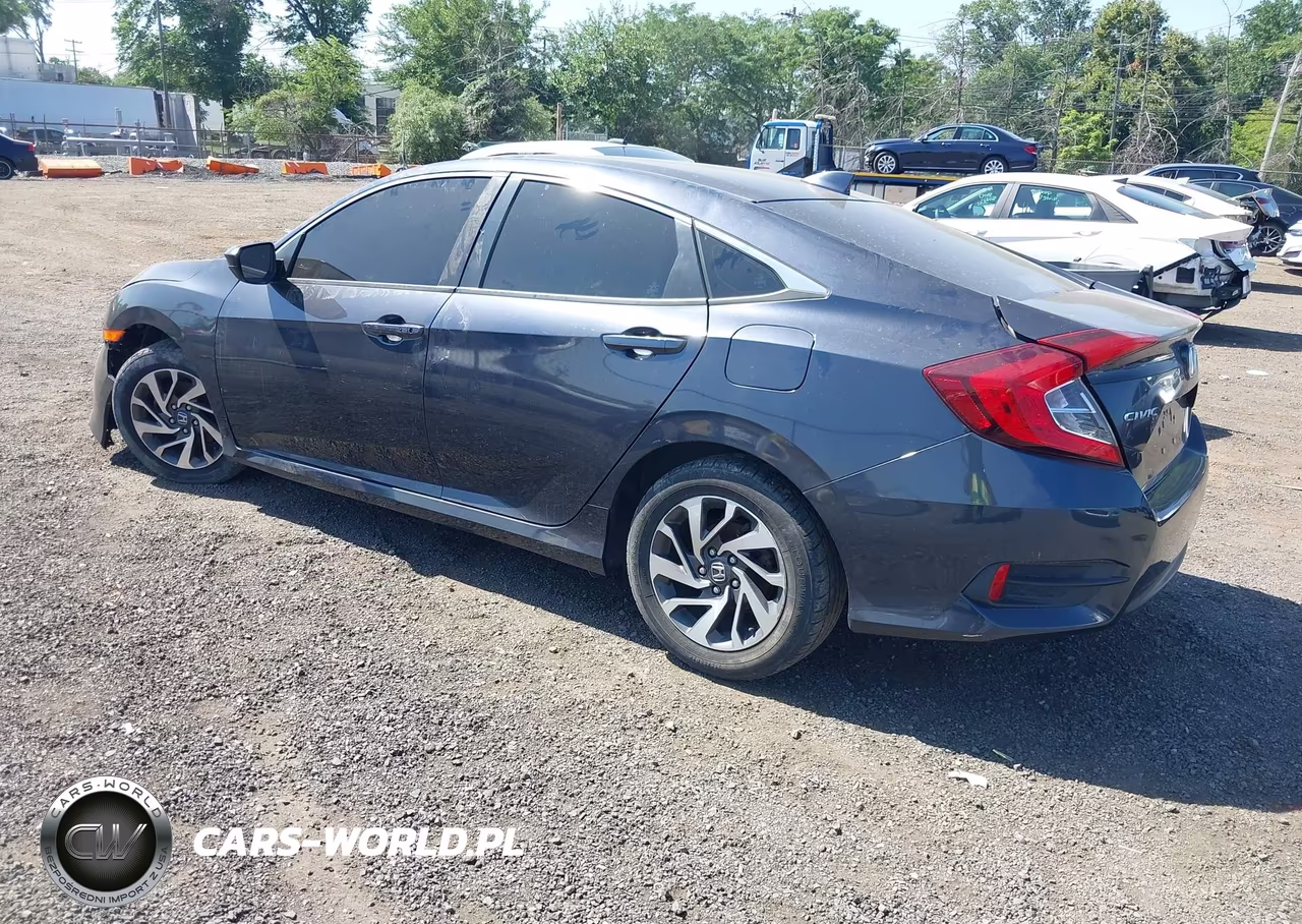 2018 Honda Civic Ex VIN:2HGFC2F77JH589385 - 3