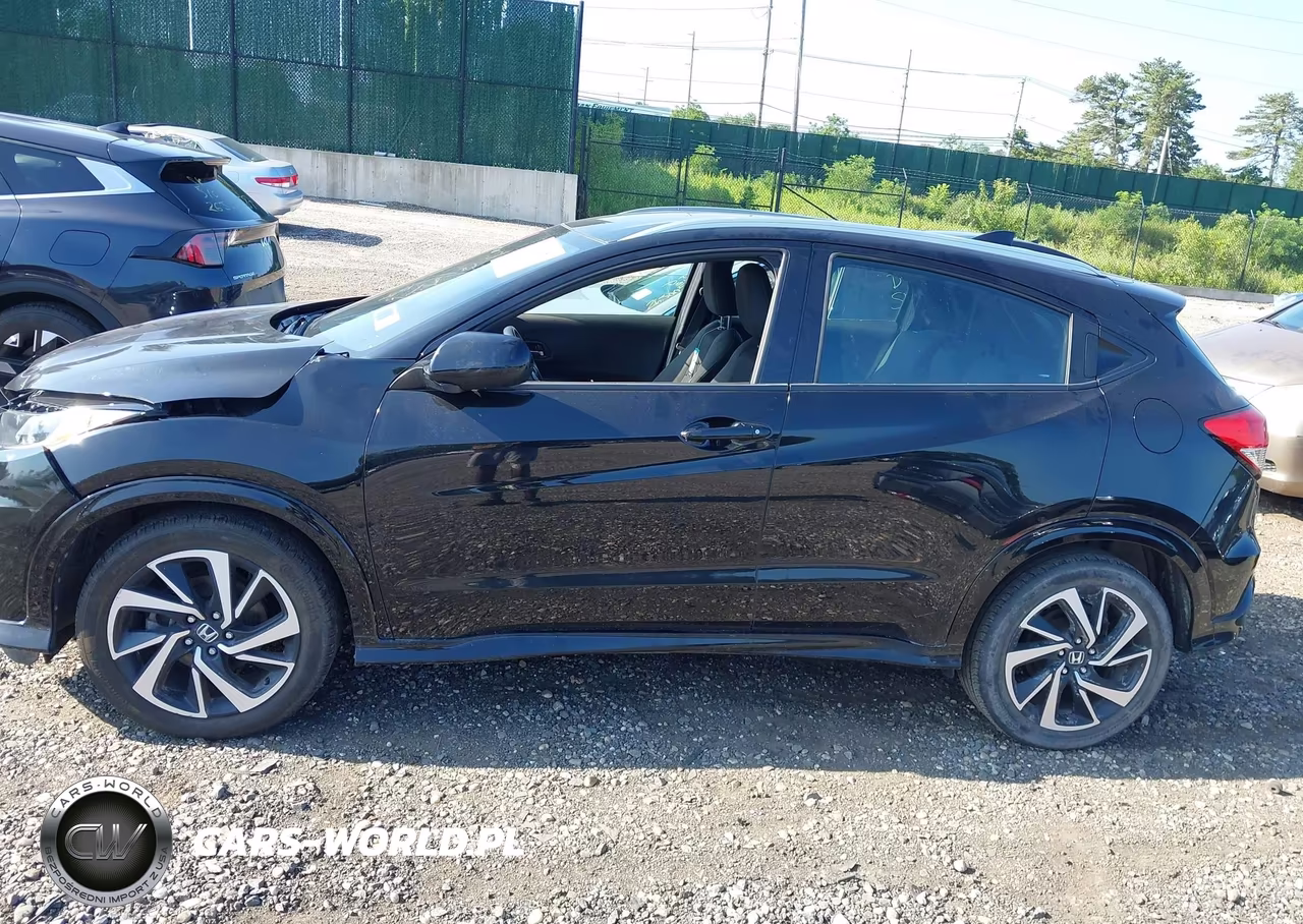 2019 Honda Hr-V Sport VIN:3CZRU6H18KG724958 - 14
