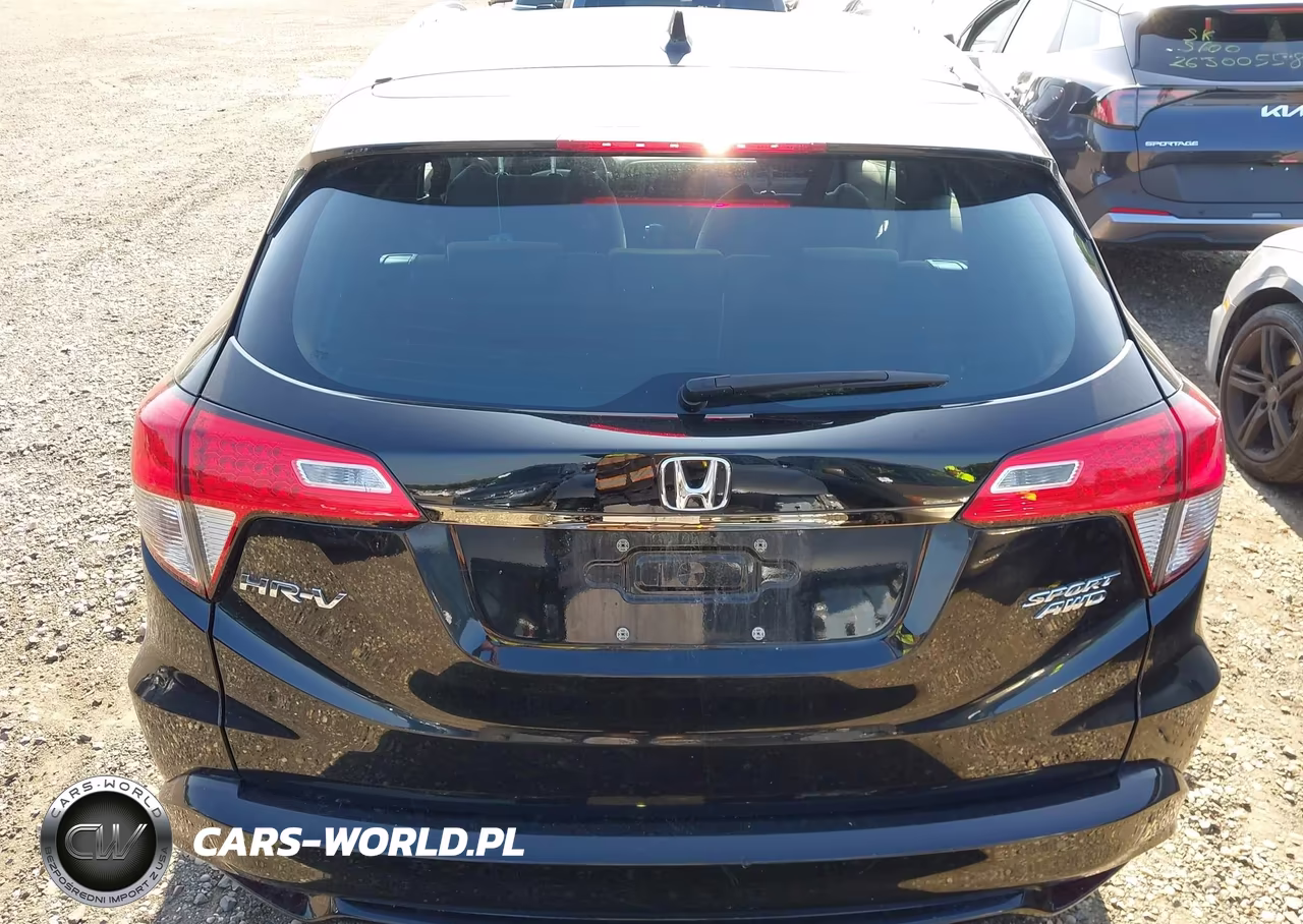 2019 Honda Hr-V Sport VIN:3CZRU6H18KG724958 - 16