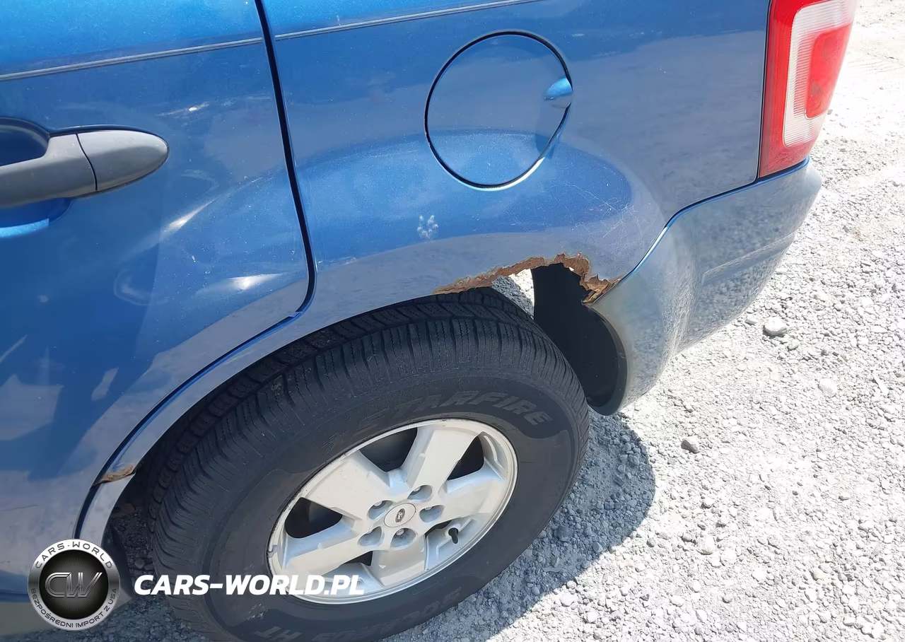 2010 Ford Escape Xlt VIN:1FMCU0D75AKB42497 - 6