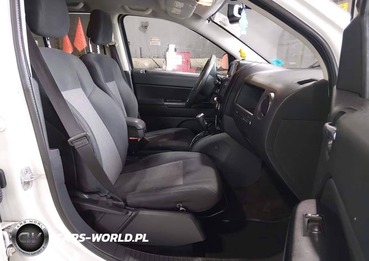 2013 Jeep Compass Sport VIN:1C4NJDBB4DD275099 - 5