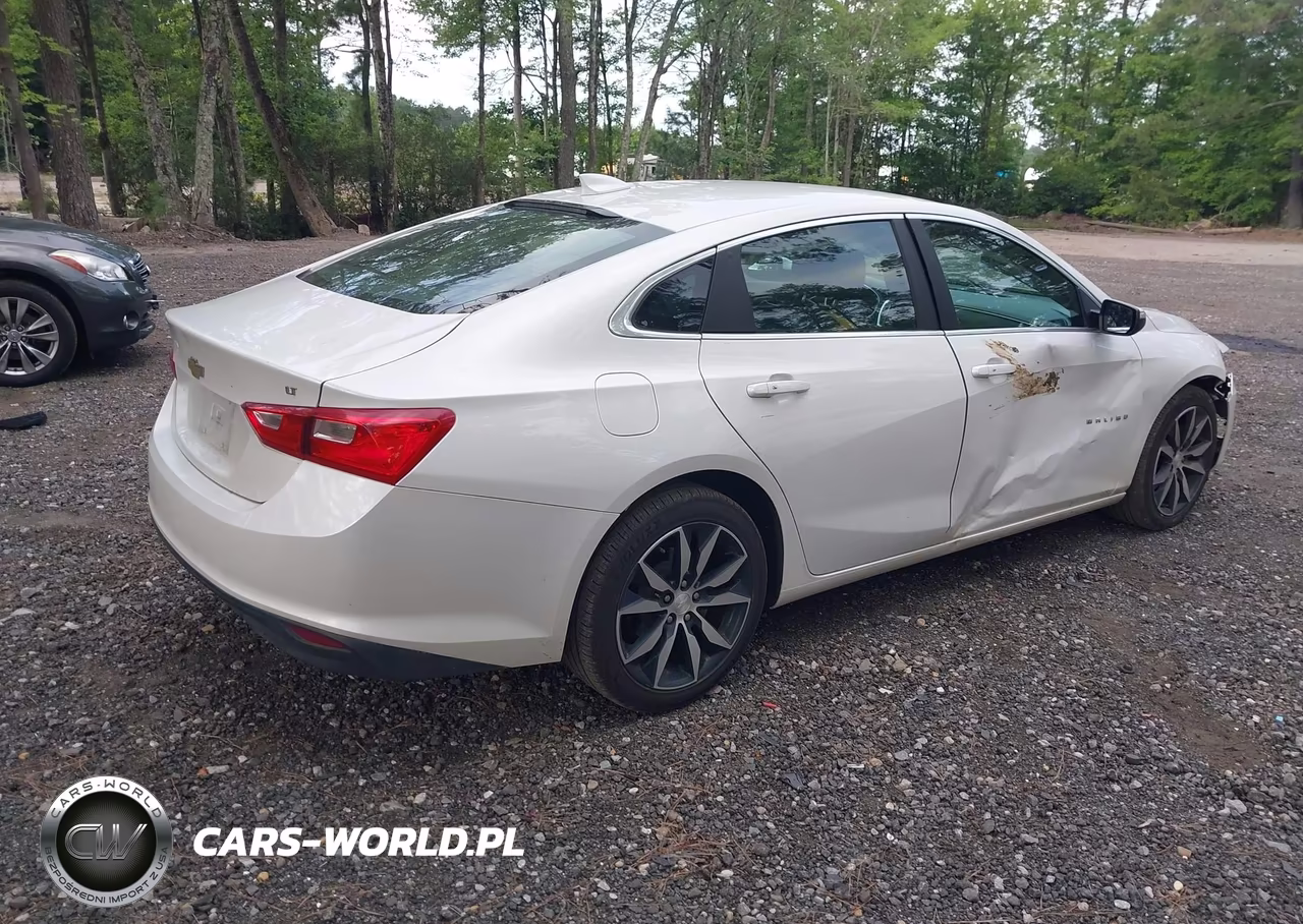2018 Chevrolet Malibu Lt VIN:1G1ZD5ST8JF282492 - 4