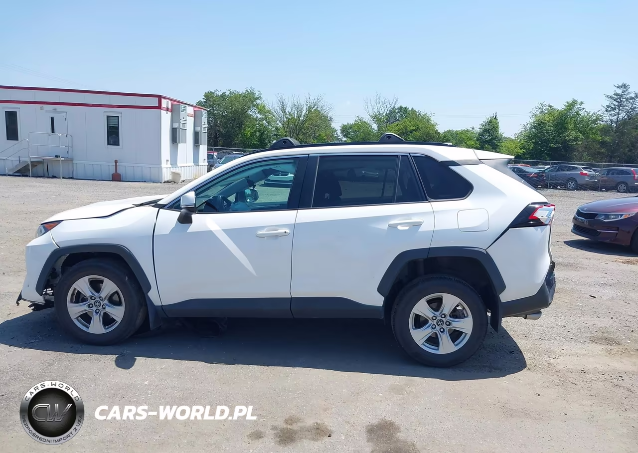 2020 Toyota Rav4 Xle VIN:2T3P1RFV1LW086910 - 14