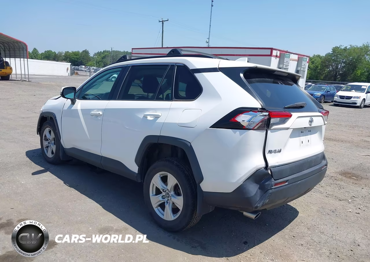 2020 Toyota Rav4 Xle VIN:2T3P1RFV1LW086910 - 3