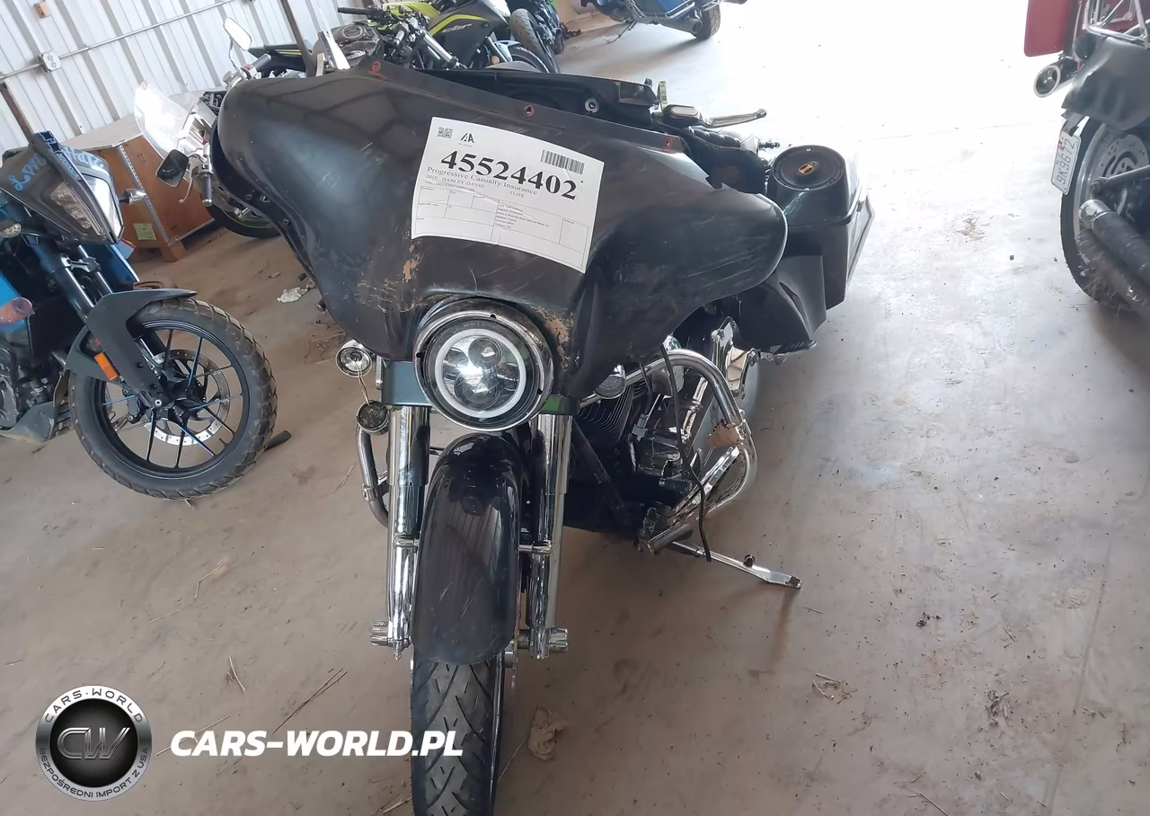 2010 Harley-Davidson Flhx VIN:1HD1KB417AB633189 - 5