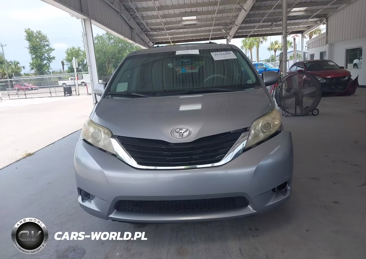 2013 Toyota Sienna Le V6 8 Passenger VIN:5TDKK3DC3DS316391 - 12