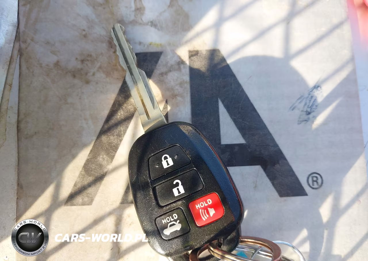 2014 Toyota Corolla S Plus VIN:5YFBURHE5EP172720 - 11